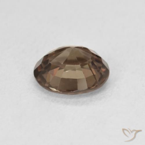 Granate que cambia de color Marrón medio natural de 1.35 ct, Ovalada, VVS