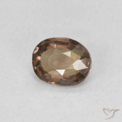 Granate que cambia de color Marrón medio natural de 1.03 ct, Ovalada, VVS