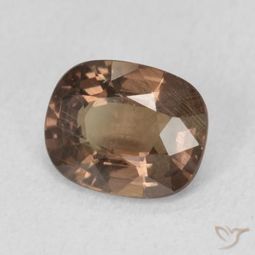 Granate que cambia de color Marrón jengibre natural de 1.62 ct, Forma Cojín, VS