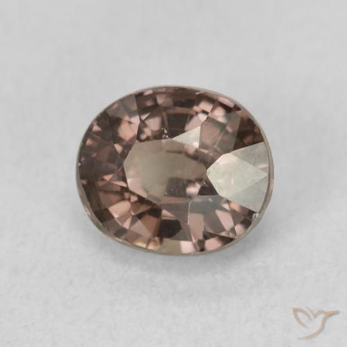 Granate que cambia de color Marrón medio natural de 1.20 ct, Ovalada, VVS