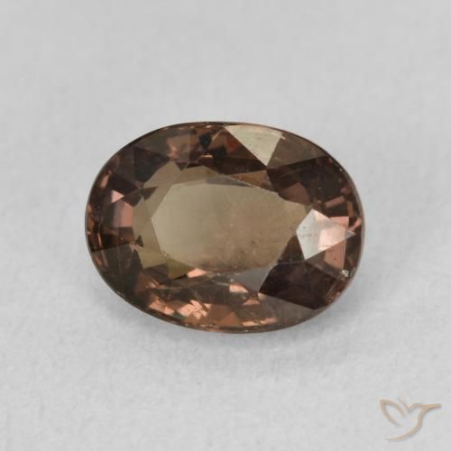 Granate que cambia de color Marrón claro medio natural de 1.64 ct, Ovalada, VS