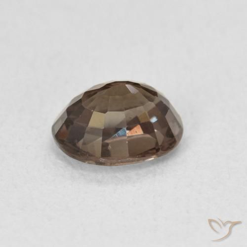 Granate que cambia de color Marrón oscuro natural de 1.07 ct, Ovalada, VVS-VS