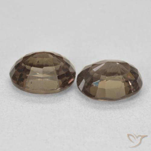 Gemas de Granate que cambia de color Marrón claro medio natural de 3.15 ct, Ovalada, VVS-VS