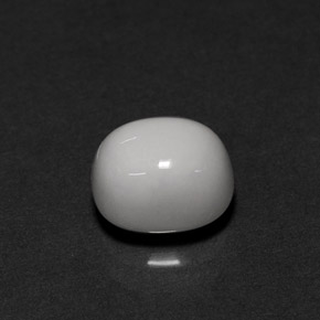 Coral blanco natural de 2,26 ct, corte óvalo, opaco