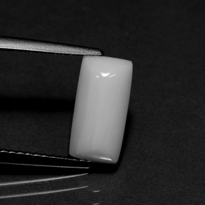 Coral blanco natural de 1,88 ct, baguette, opaco