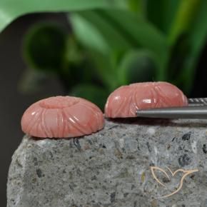 Gemas de Coral Rosado medio natural de 9.38 ct, Corte Flor, Opaco