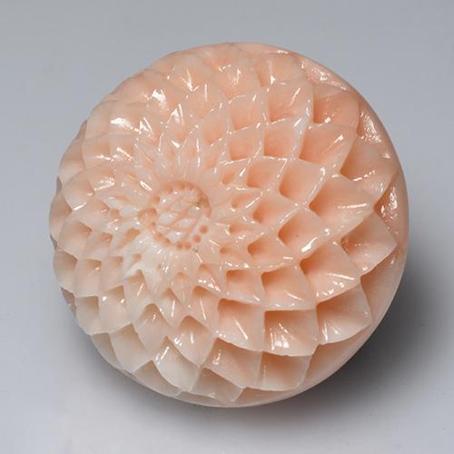 Coral rosa natural de 34,14 ct, corte flor, opaco