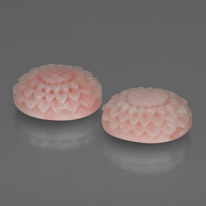 Gemas de coral rosa natural de  ct, forma elegante, opaco