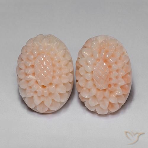 Gemas de Coral Rosado medio natural de 14.65 ct, Corte Flor, Opaco