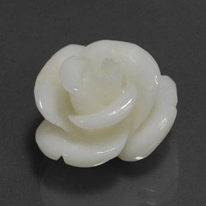 Coral blanco natural de 9,54 ct, forma elegante, opaco