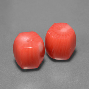 Gemas de coral rosa natural de  ct, forma elegante, opaco