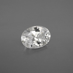 Danburita Blanco natural de 1.66 ct, Ovalada, VVS