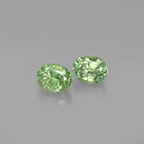 Gemas de granate demantoide verde natural de  ct, corte óvalo, VS-SI