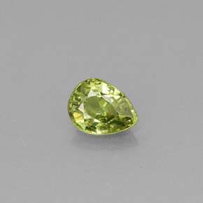 Granate demantoide verde natural de 0,39 ct, en forma de pera, VS-SI