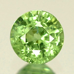 Granate demantoide verde natural de 0,34 ct, corte redondo, VS