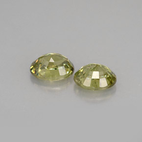 Gemas de granate demantoide oro natural de  ct, corte óvalo, VS