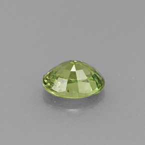 Granate demantoide verde natural de 0,54 ct, corte óvalo, VS-SI