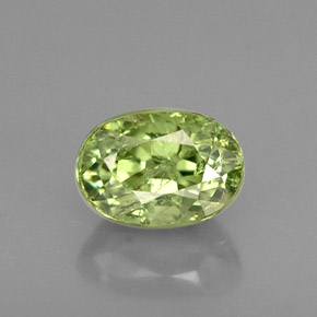 Granate demantoide verde natural de 0,80 ct, corte óvalo, VS-SI
