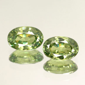 Gemas de granate demantoide verde natural de  ct, corte óvalo, VVS-VS