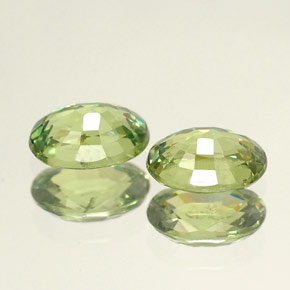 Gemas de granate demantoide verde natural de  ct, corte óvalo, VVS-VS
