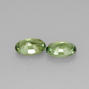 Gemas de granate demantoide verde natural de  ct, corte óvalo, VS-SI
