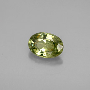 Granate demantoide verde natural de 0,53 ct, corte óvalo, VS