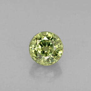 Granate demantoide verde natural de 0,58 ct, corte redondo, VS