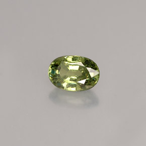 Granate demantoide verde natural de 0,68 ct, corte óvalo, VS-SI