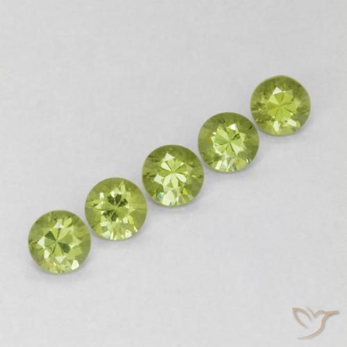 Gemas de Granate demantoide Verde amarillento intenso natural de 0.83 ct, Redondo, VS