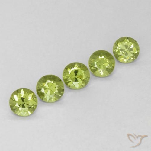 Gemas de Granate demantoide Verde medio natural de 0.80 ct, Redondo, VVS-VS