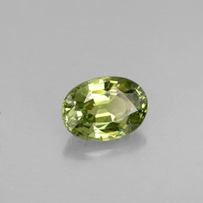 Granate demantoide verde natural de 0,62 ct, corte óvalo, VS