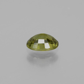 Granate demantoide verde natural de 0,65 ct, corte óvalo, VS