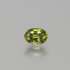 Granate demantoide verde natural de 0,71 ct, corte óvalo, VVS-VS
