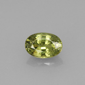 Granate demantoide verde natural de 0,58 ct, corte óvalo, VS