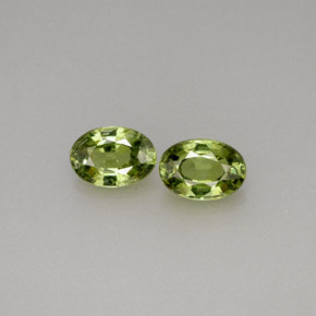 Gemas de granate demantoide verde natural de  ct, corte óvalo, VVS-VS