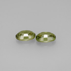 Gemas de granate demantoide verde natural de  ct, corte óvalo, VVS-VS