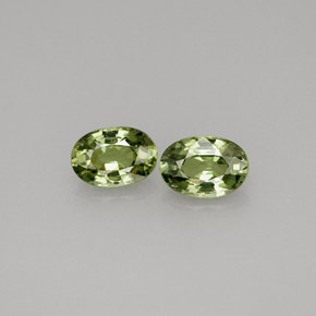 Gemas de granate demantoide verde natural de  ct, corte óvalo, VVS-VS