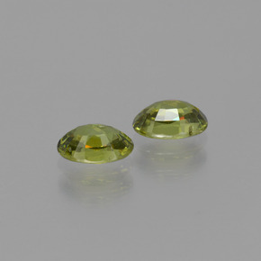 Gemas de granate demantoide verde natural de  ct, corte óvalo, VVS-VS