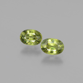 Gemas de Granate demantoide Verde amarillento natural de 1.28 ct, Ovalada, VVS-VS