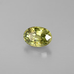 Granate demantoide verde natural de 0,66 ct, corte óvalo, VS
