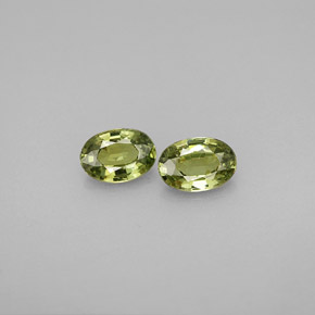 Gemas de granate demantoide verde natural de  ct, corte óvalo, VVS-VS
