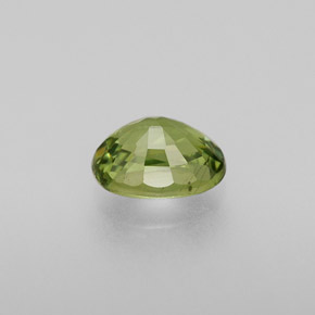 Granate demantoide verde natural de 0,72 ct, corte óvalo, VS
