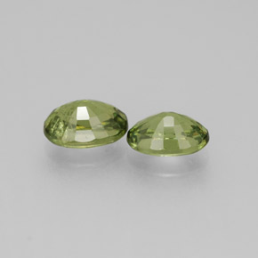 Gemas de granate demantoide verde natural de  ct, corte óvalo, VS-SI