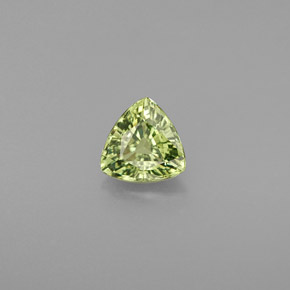 Granate demantoide verde natural de 0,68 ct, trillón, VVS-VS