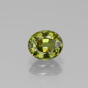 Granate demantoide verde natural de 0,88 ct, corte óvalo, VS