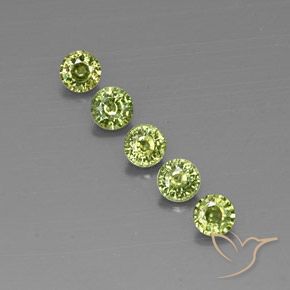 1.63ctw Natural Olive Green  Granate demantoide, Redondo, VVS-VS
