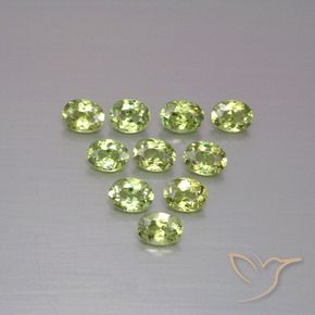 Gemas de Granate demantoide Verde Oliva natural de 1.92 ct, Ovalada, VS