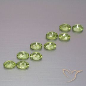 Gemas de Granate demantoide Verde Oliva natural de 1.92 ct, Ovalada, VS