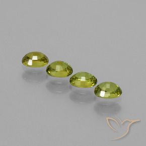 Gemas de Granate demantoide Medium Light Green natural de 1.02 ct, Ovalada, VS