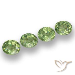 Gemas de Granate demantoide Verde cálido natural de 1.78 ct, Ovalada, VS